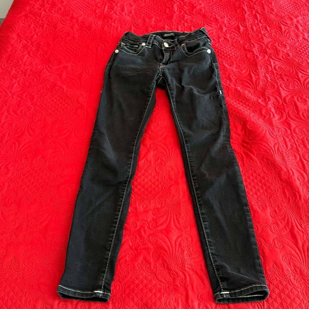 JENNIE MID RISE CURVY SKINNY JEAN
